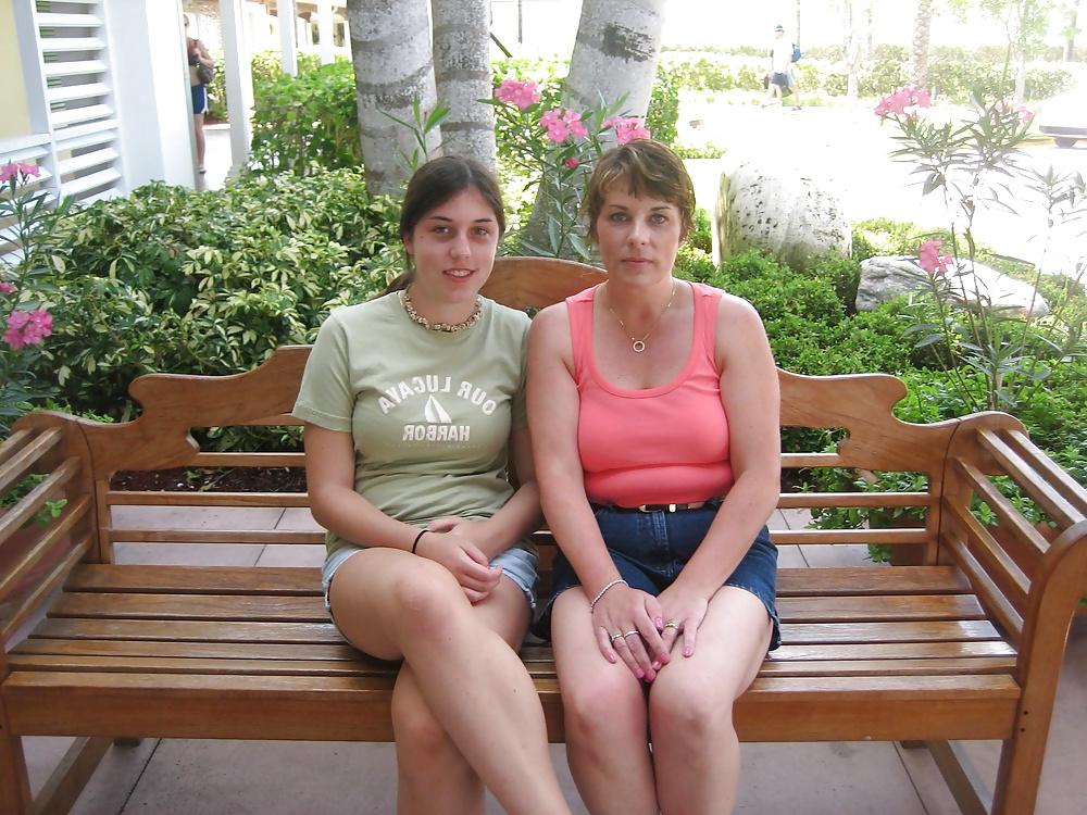 19P No nude mom and not her daughter 1.