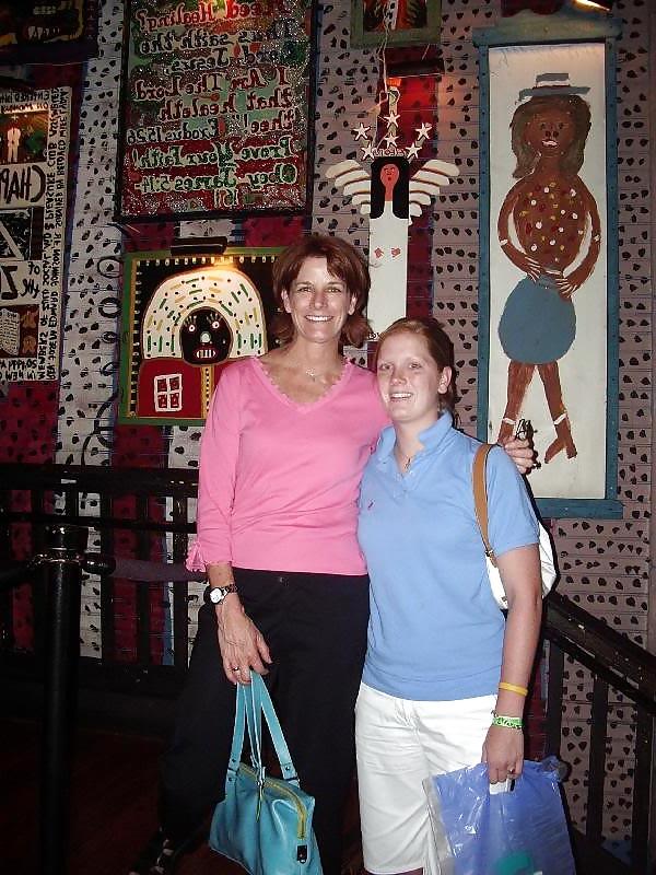 19P No nude mom and not her daughter 1.
