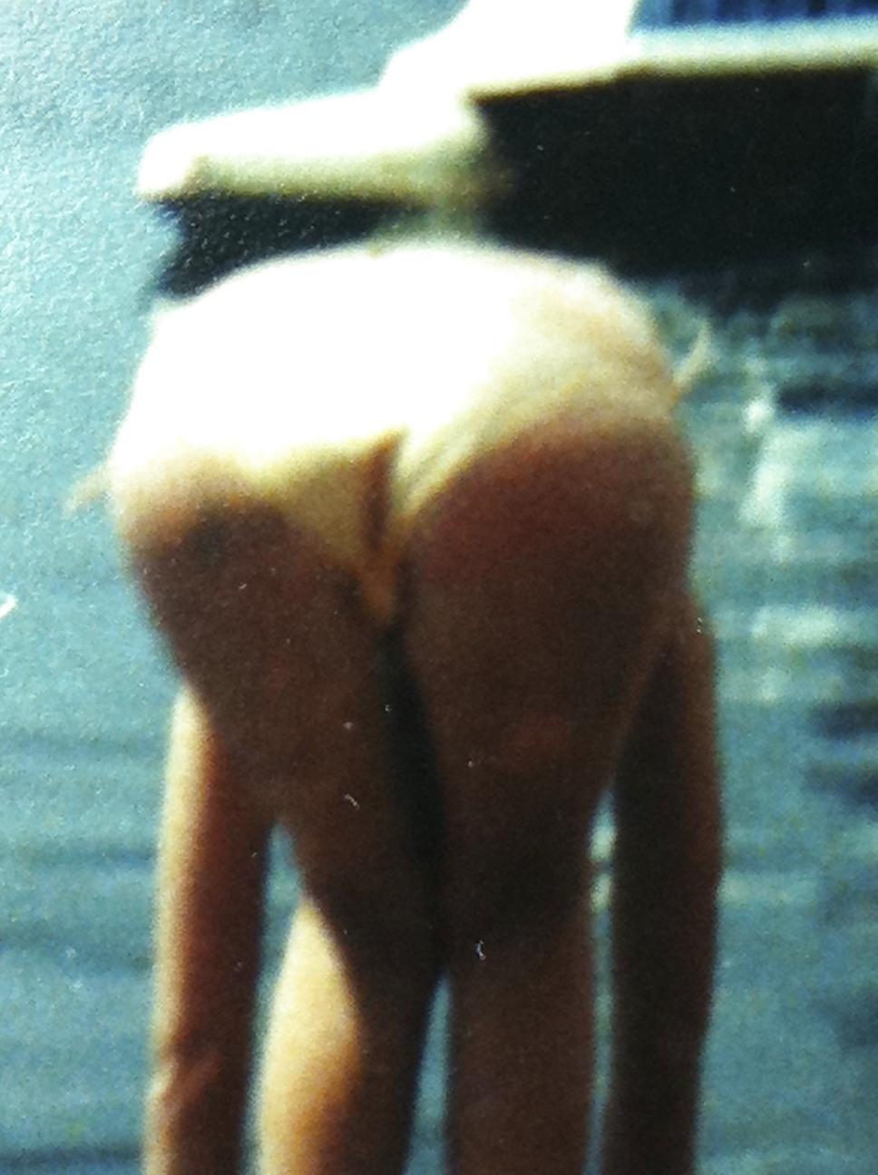 8P Voyeur in uk