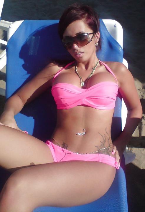 25P Facebook bikini cuties 2