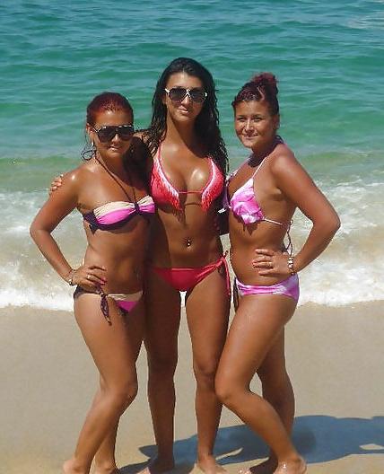 25P Facebook bikini cuties 2