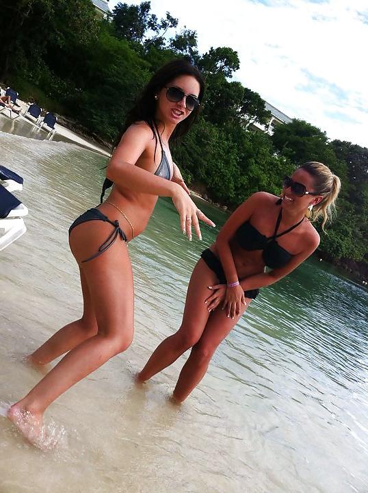 25P Facebook bikini cuties 2