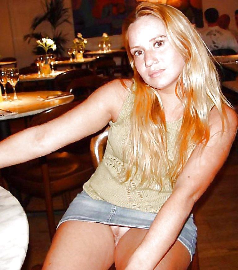 25P Upskirt Cuties