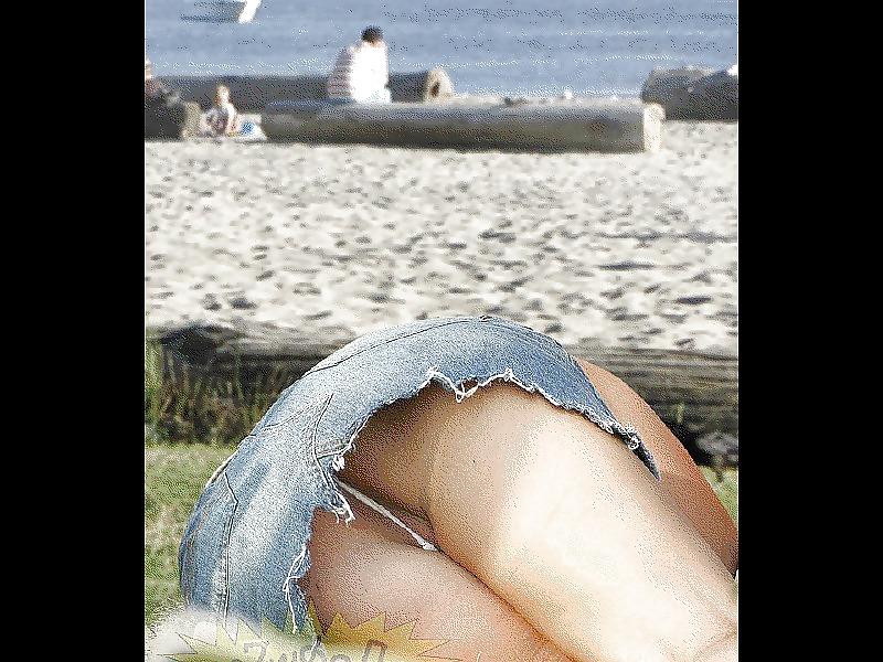 25P Upskirt Cuties