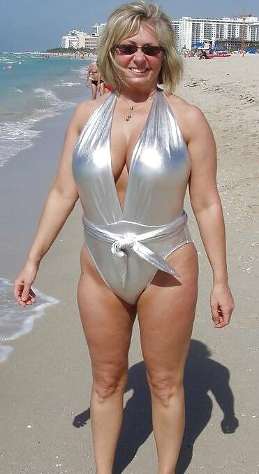 25P Swimsuit bikini bra bbw mature dressed teen big tits - 71