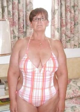 25P Swimsuit bikini bra bbw mature dressed teen big tits - 71