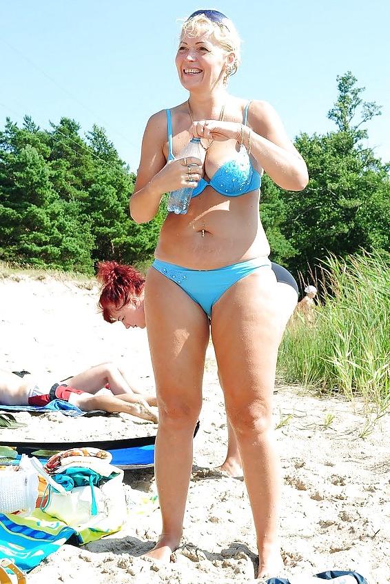 25P Swimsuit bikini bra bbw mature dressed teen big tits - 71