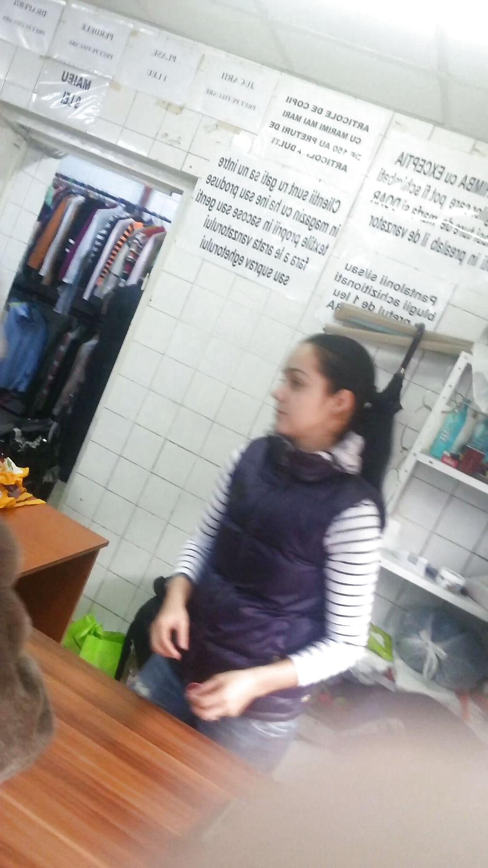 25P Spy shop and mall romanian