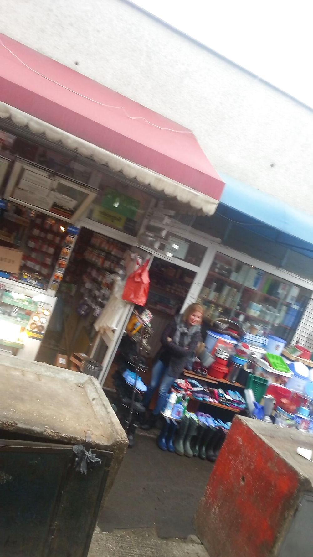 25P Spy shop and mall romanian
