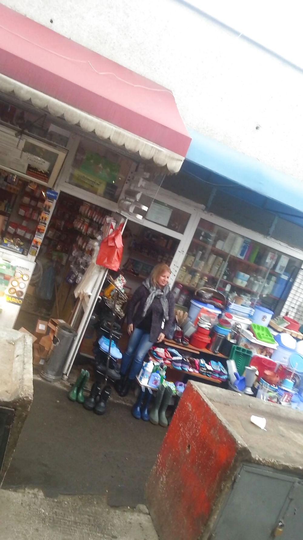 25P Spy shop and mall romanian