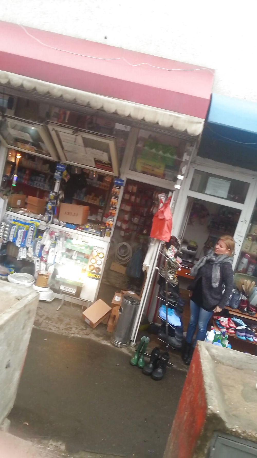 25P Spy shop and mall romanian