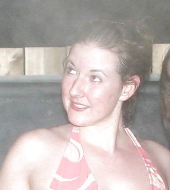 25P NON-NUDE girls around the water 5