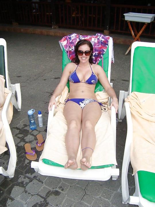 25P NON-NUDE girls around the water 5