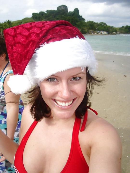 25P NON-NUDE girls around the water 5