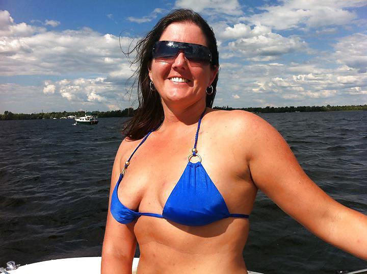 25P NON-NUDE girls around the water 5