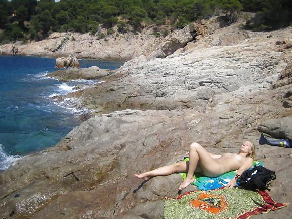25P Jennifer Having fun on Vacation 
