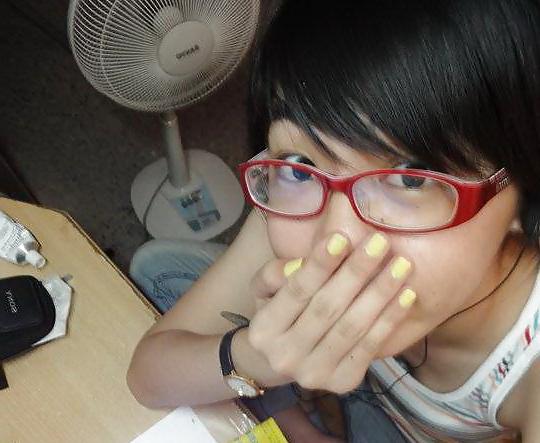 15P Asian teen cute
