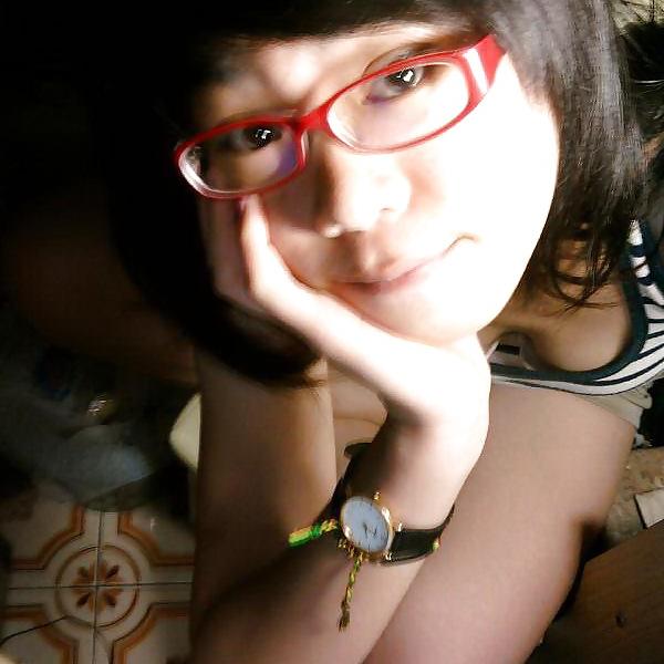 15P Asian teen cute