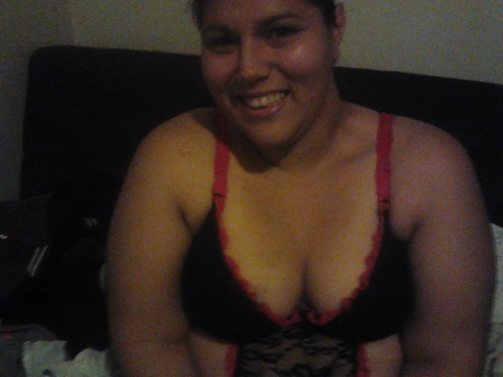 8P LATINA BBW IN SEXY LINGERIE