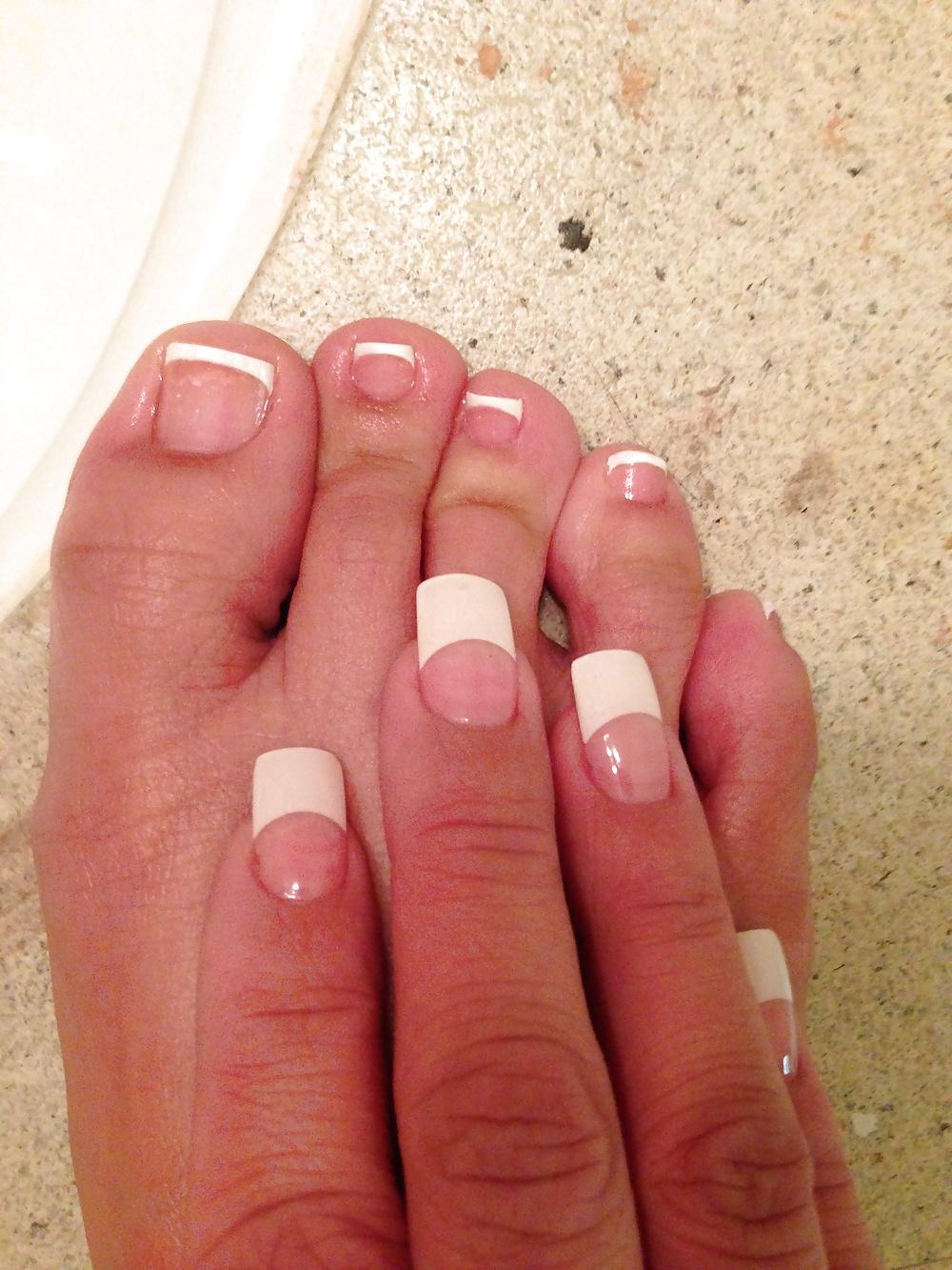 25P Asian Filipina Filipino Feet Toes Foot