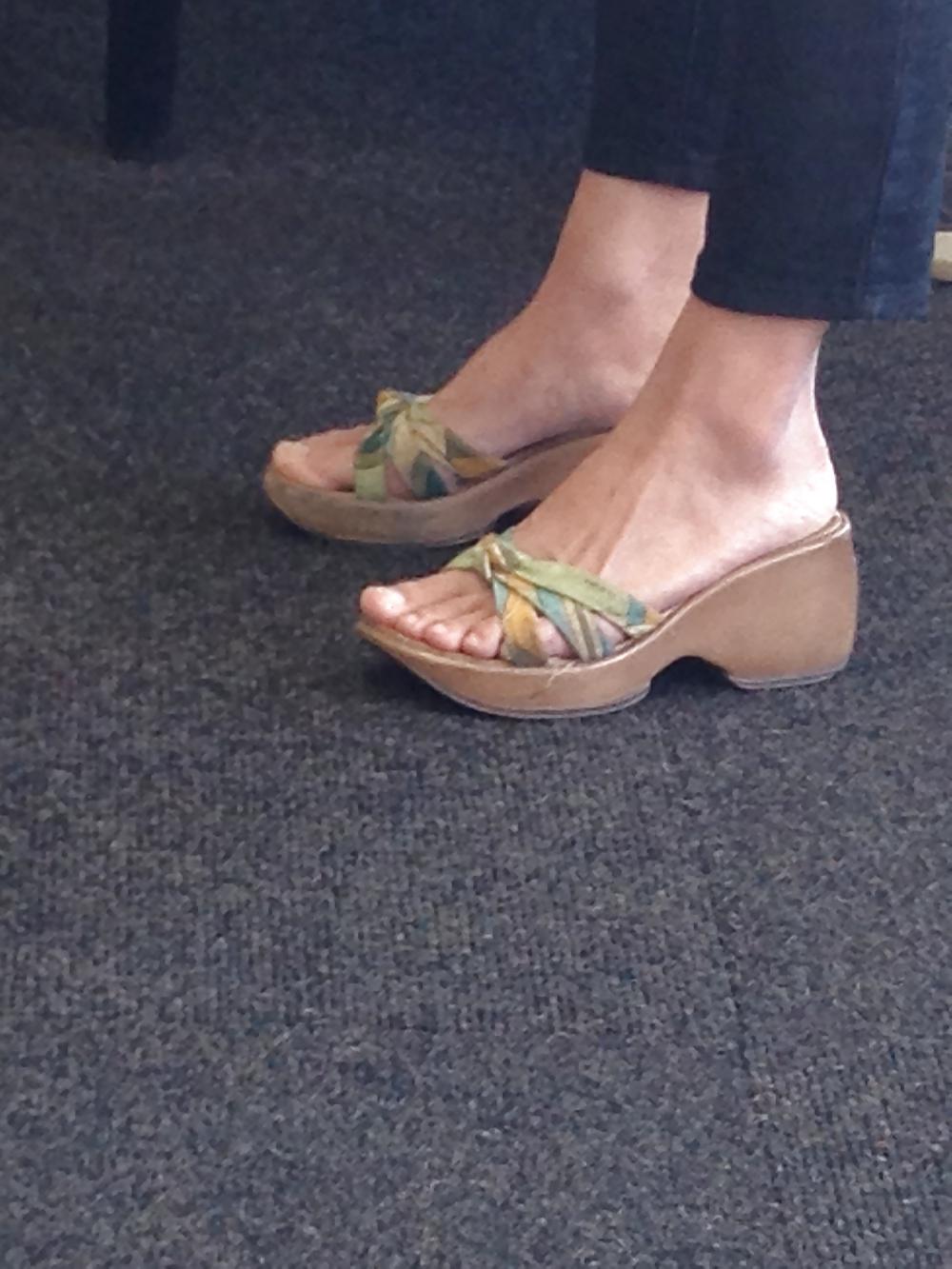 25P Asian Filipina Filipino Feet Toes Foot