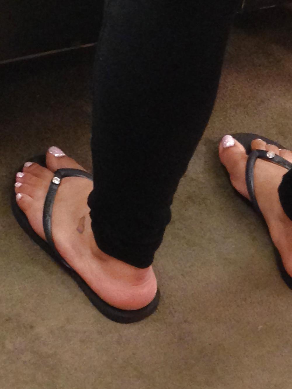 25P Asian Filipina Filipino Feet Toes Foot