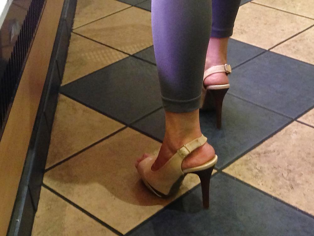 25P Asian Filipina Filipino Feet Toes Foot