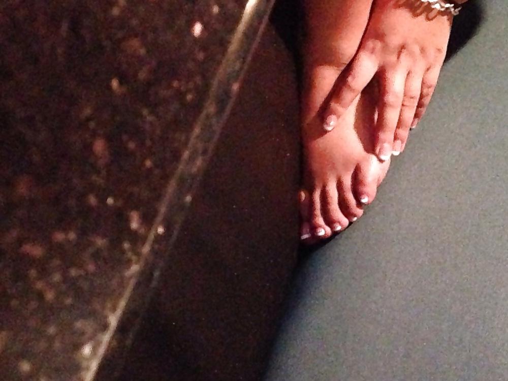 25P Asian Filipina Filipino Feet Toes Foot