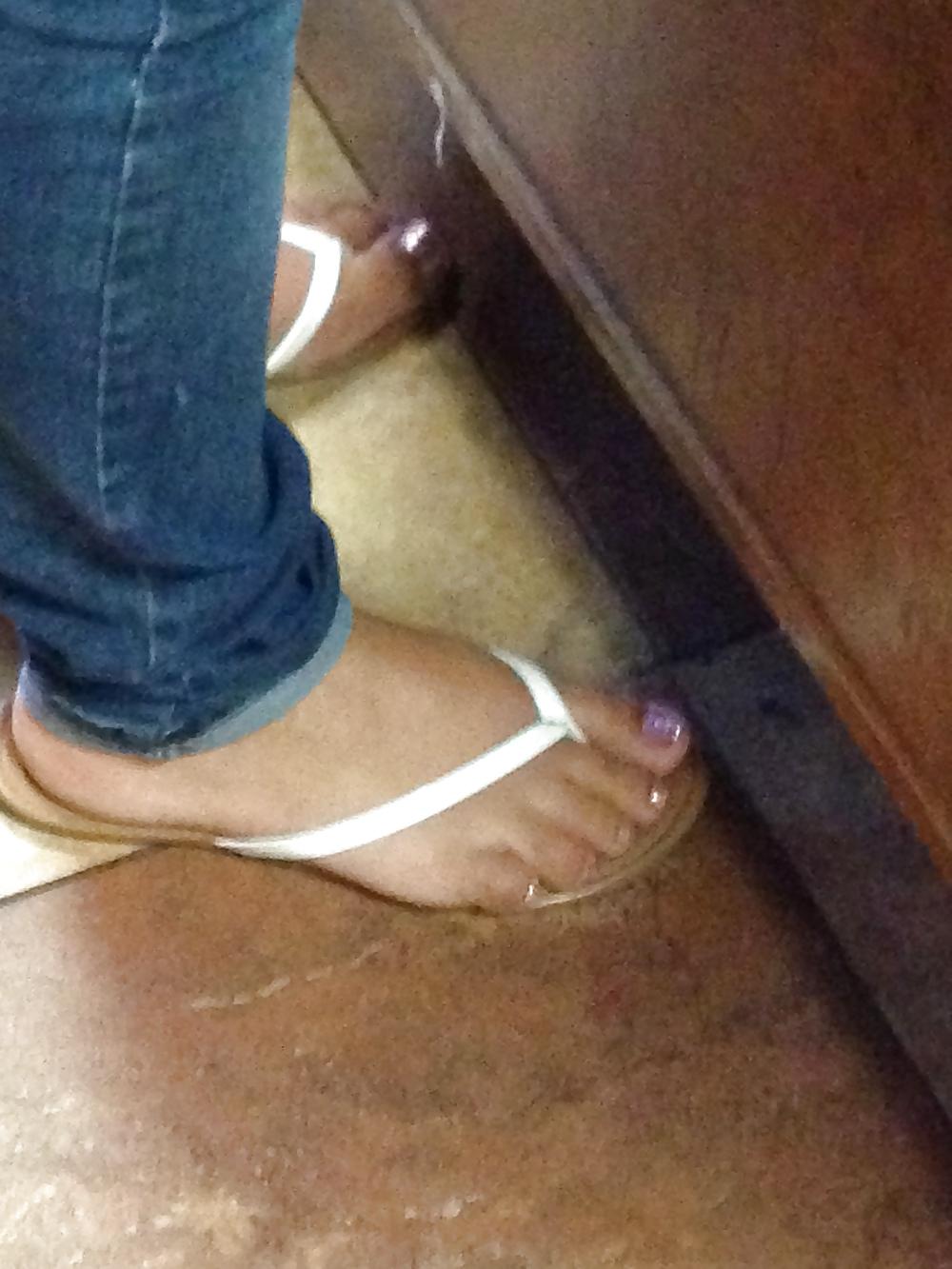 25P Asian Filipina Filipino Feet Toes Foot