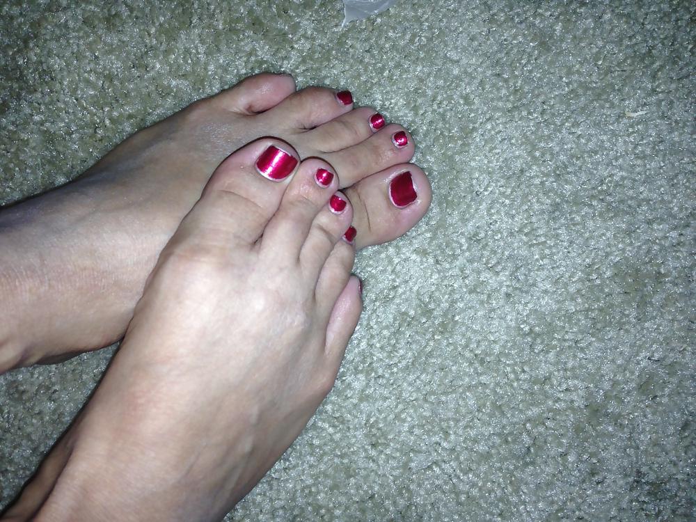 25P Asian Filipina Filipino Feet Toes Foot