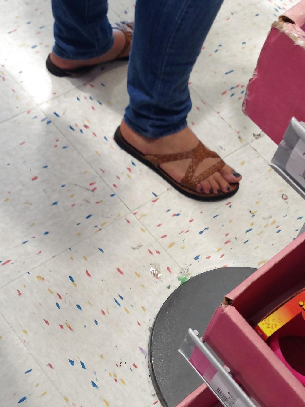 25P Asian Filipina Filipino Feet Toes Foot
