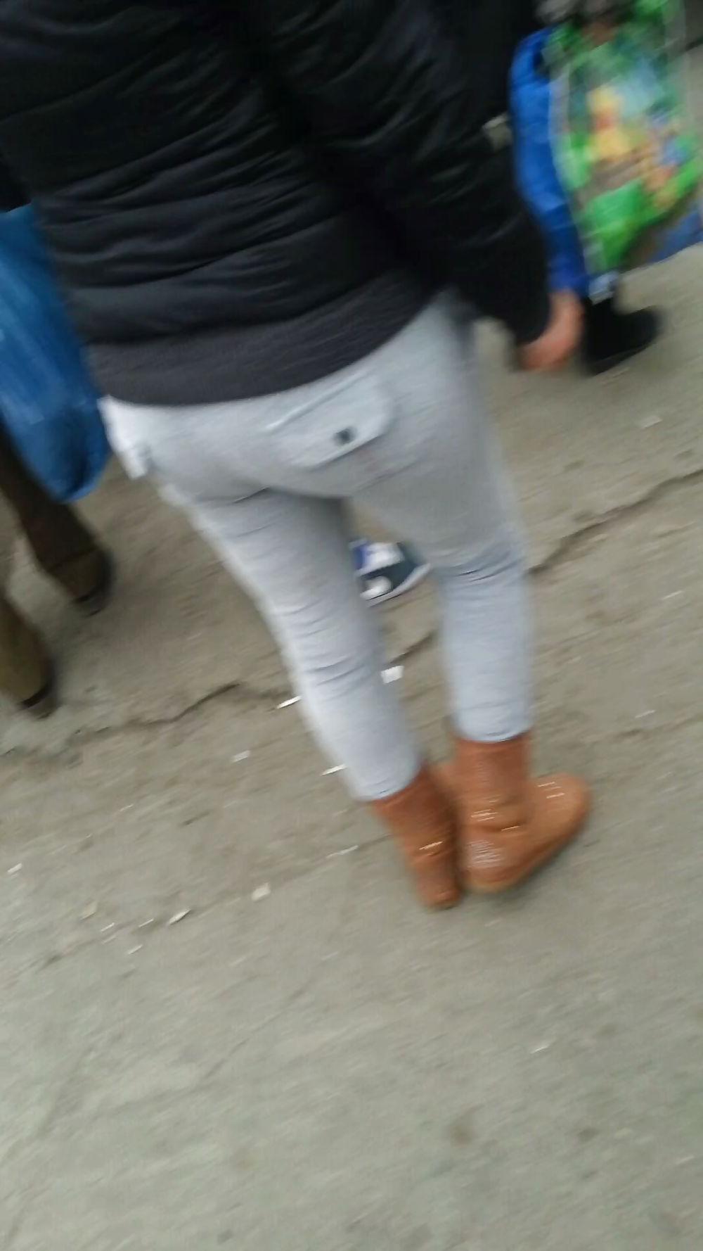 5P Sexy ass gipsy romanian