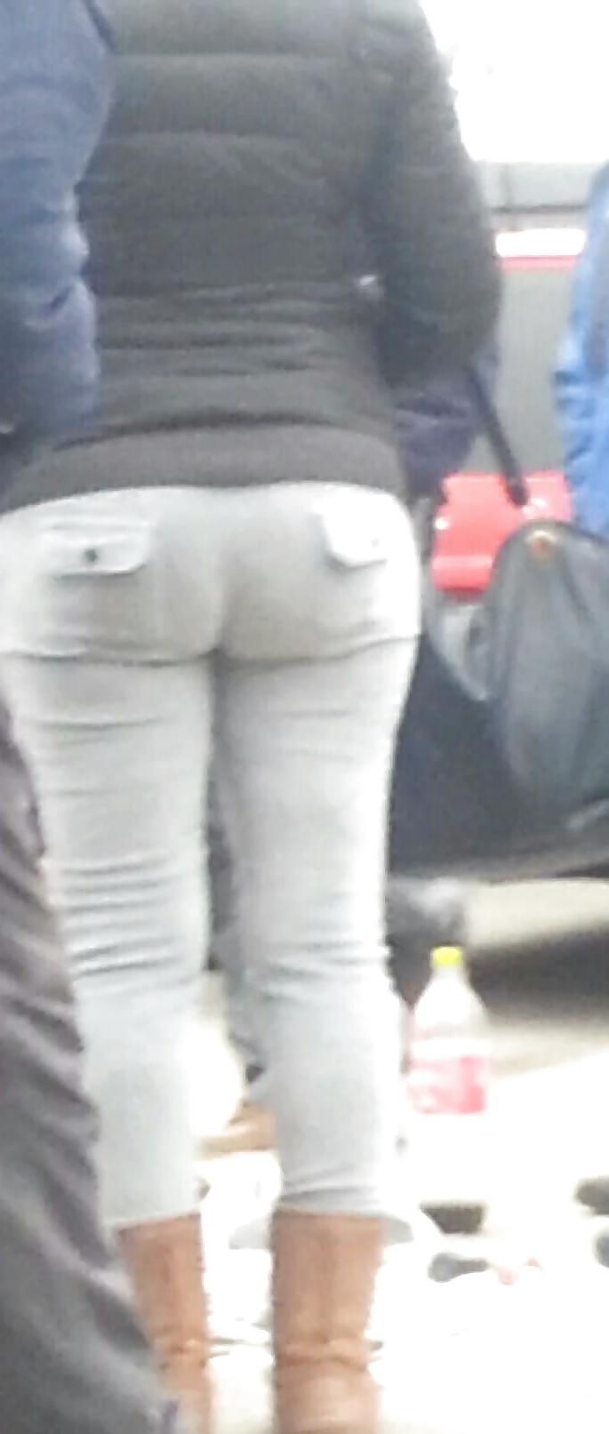 5P Sexy ass gipsy romanian