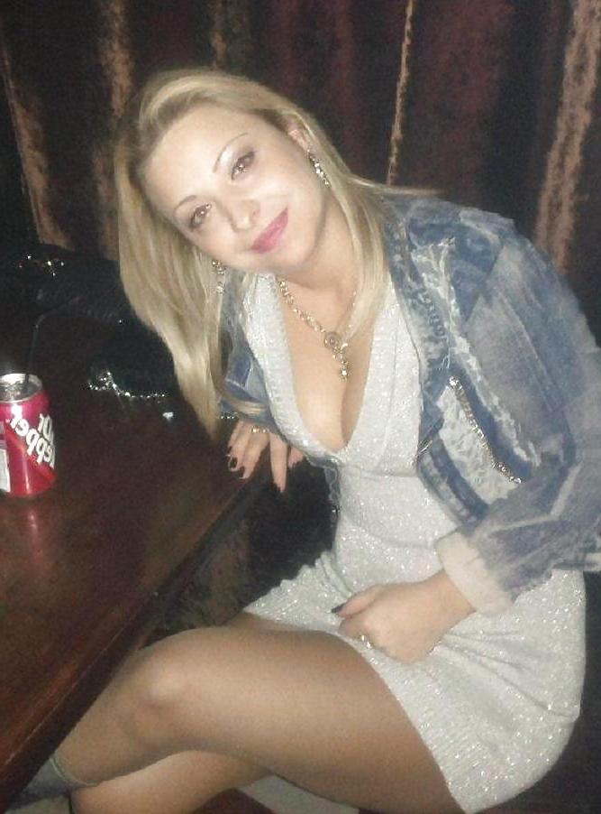 13P Romanian girl: Andrea