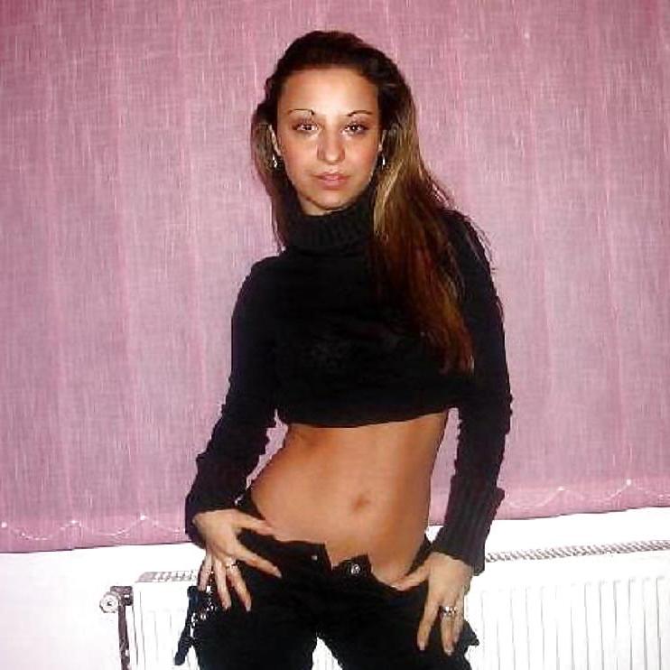 13P Romanian girl: Andrea