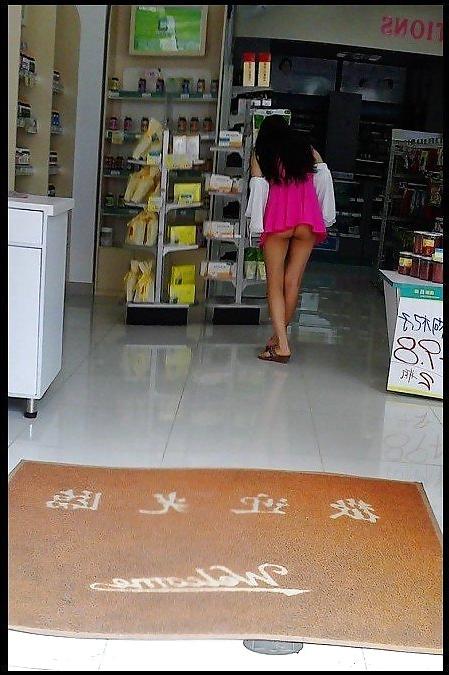 10P Asian Nudist Bitch Goes Shopping