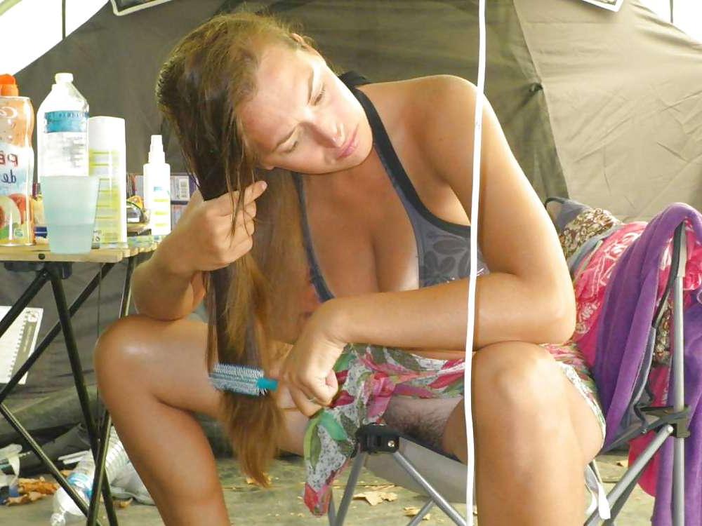 25P Upskirt Shots