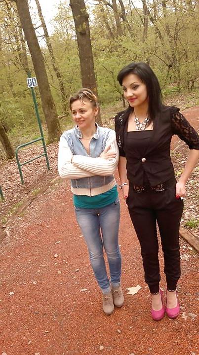 25P Romanian girl: Armina