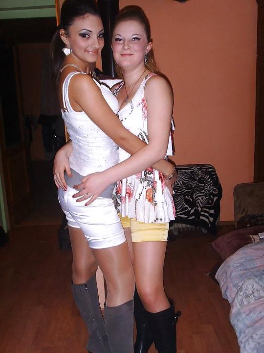 25P Romanian girl: Armina