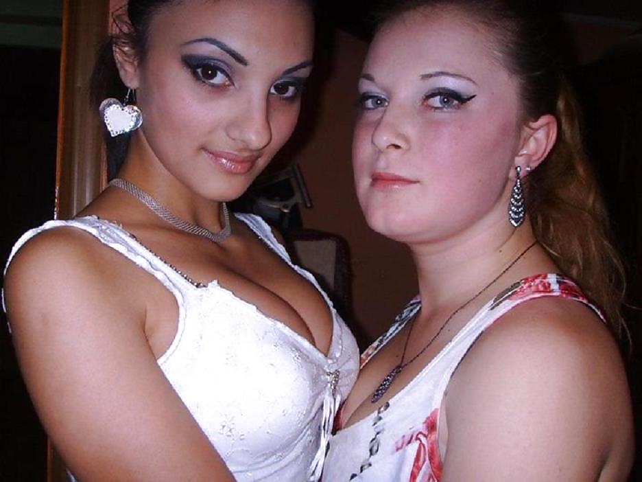 25P Romanian girl: Armina