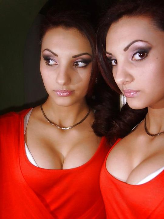 25P Romanian girl: Armina
