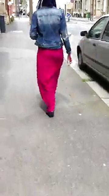 21P Arab voyeur ass