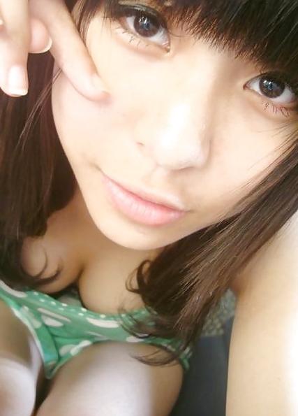 16P Kimomo  cute asian girl