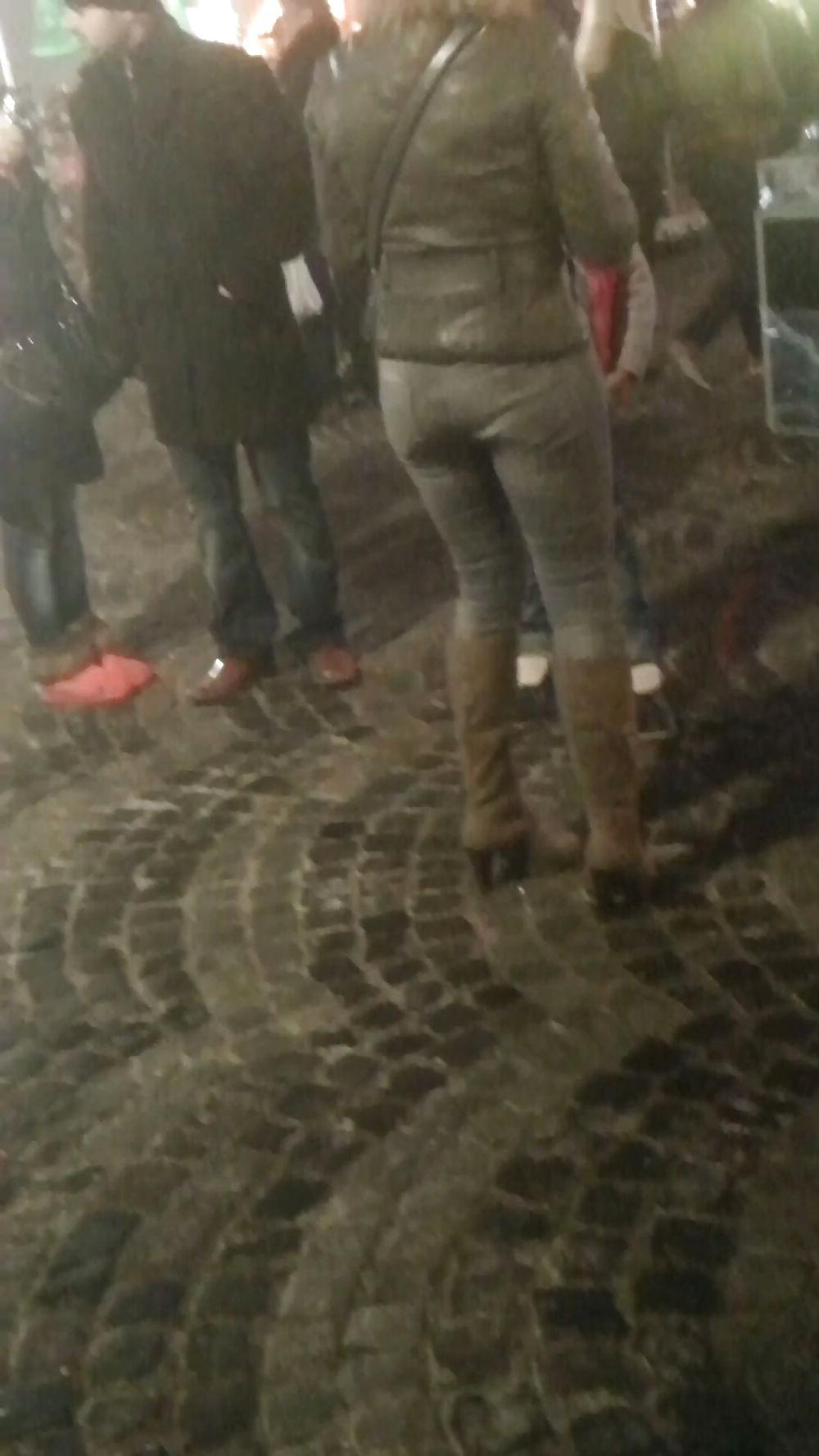 4P Night ass girls romanian