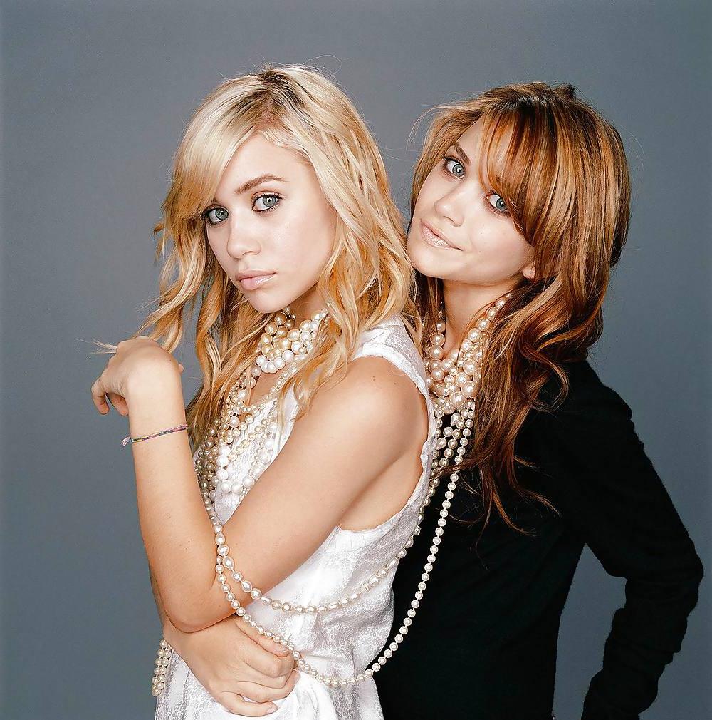 25P Olsen Twins