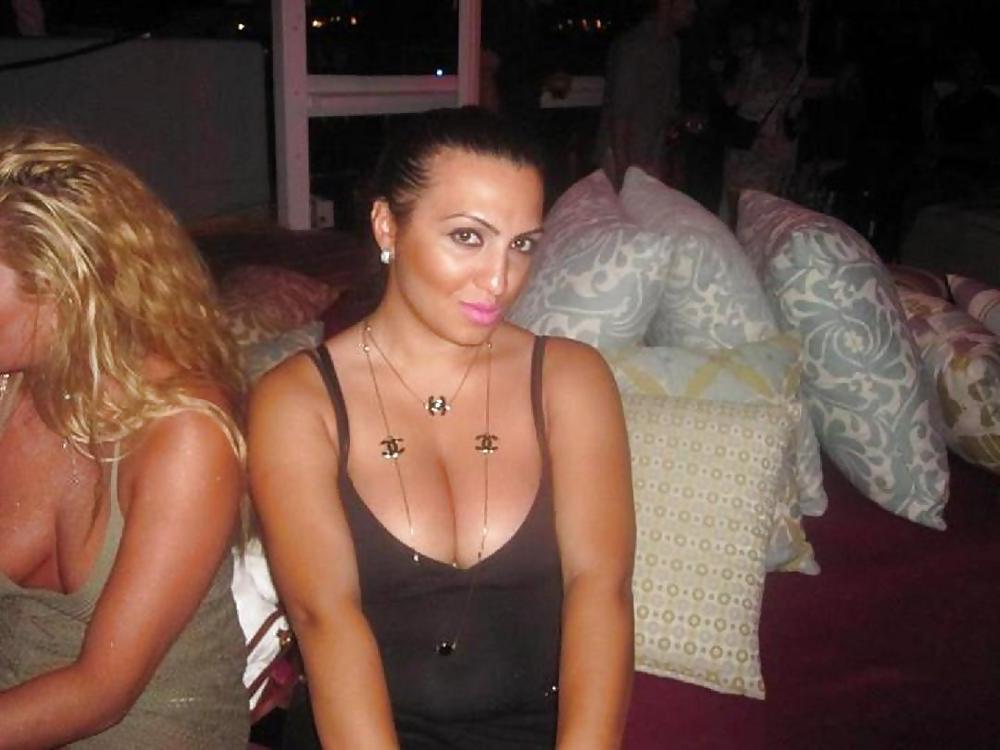 23P Romanian girl: Daniela