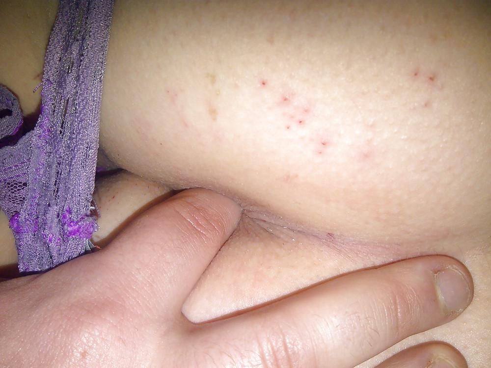 17P Fingering girlfriends ass 2