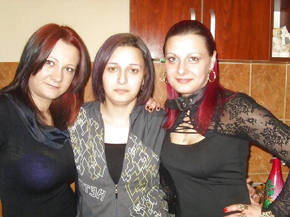 25P Romanian milf:ionela
