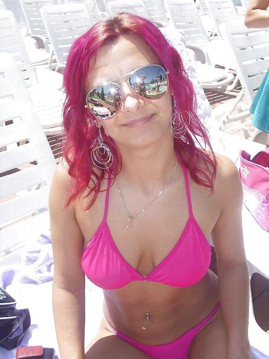 25P Romanian milf:ionela