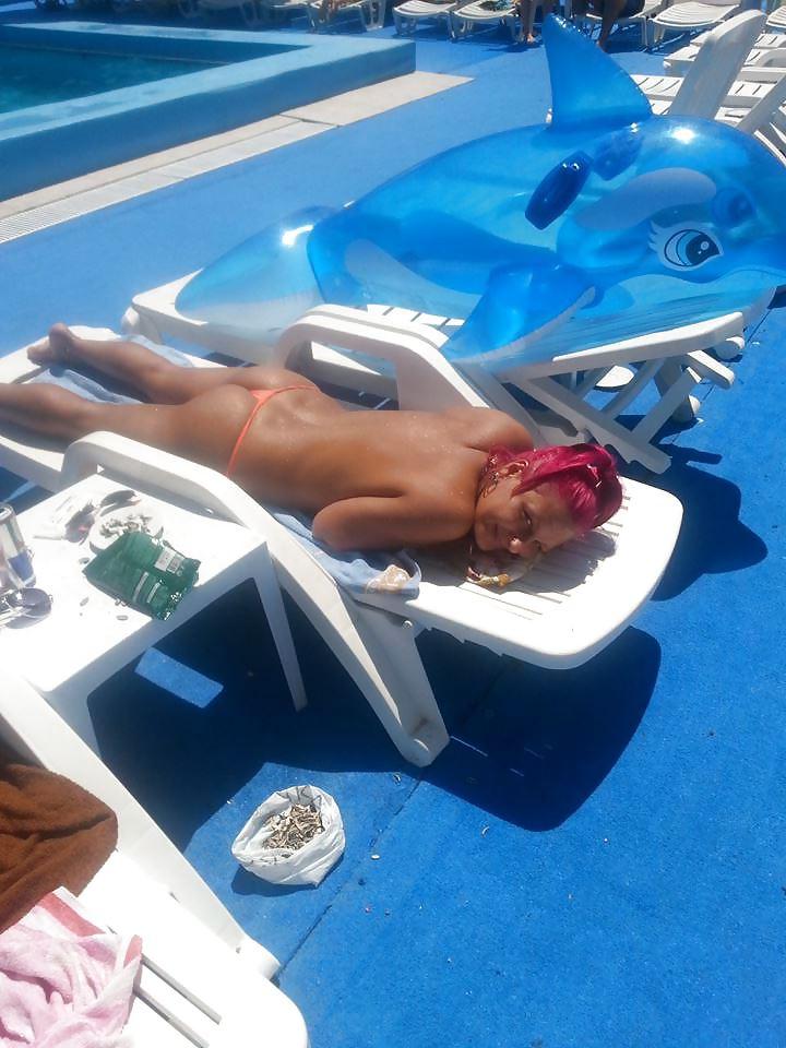 25P Romanian milf:ionela